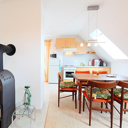 Apartment Amarillo 3-3 By Interhome Balatonkeresztur Luaran gambar