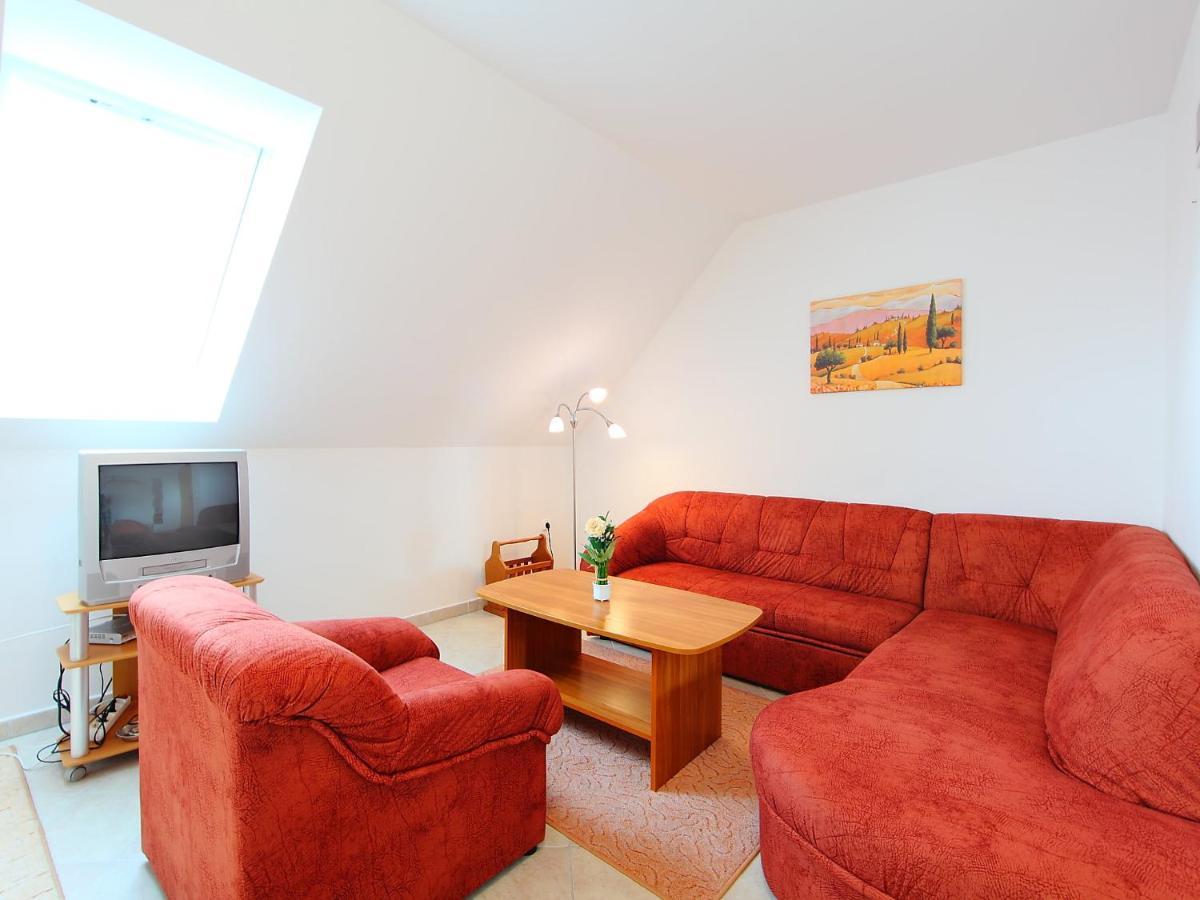 Apartment Amarillo 3-3 By Interhome Balatonkeresztur Luaran gambar